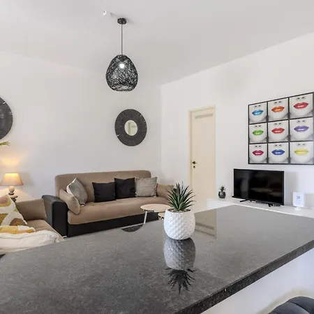 Apartamento #405 Cozy 1br Retreat Pool Close To Oura Albufeira