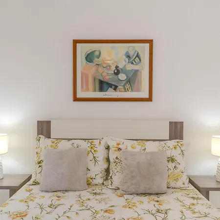 Apartamento #405 Cozy 1br Retreat Pool Close To Oura Albufeira